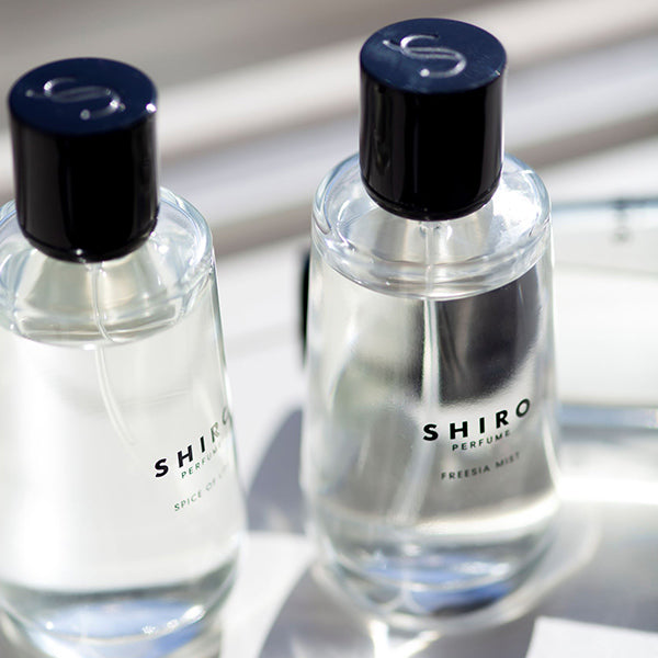 SHIRO香水系列「FREESIA MIST 花店清香」、「INTRODUCTION 溫柔清晨」香料更新版香水於12月7日全新上市
